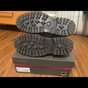 Vince Camuto Mandera Combat Boots Taupe Women’s 7